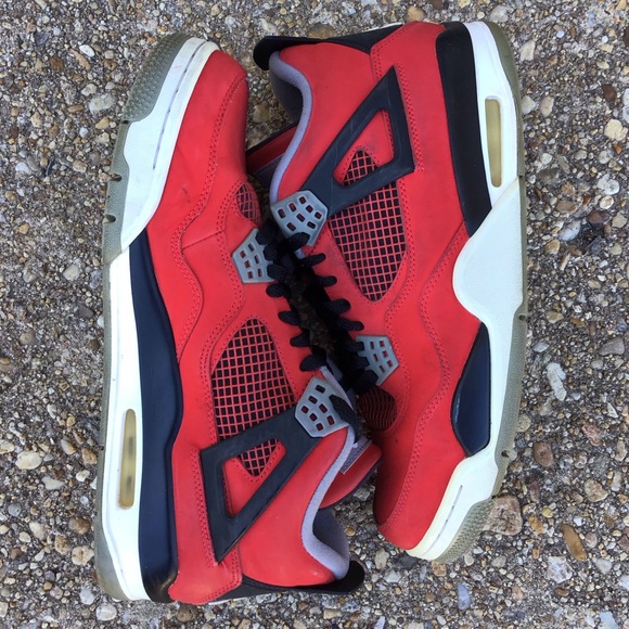 2013 Jordan 4 Retro “Toro Bravo” - Picture 3 of 5